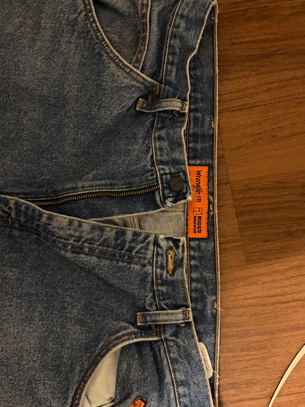 Wrangler Men's Light Blue Relaxed Fit Jeans